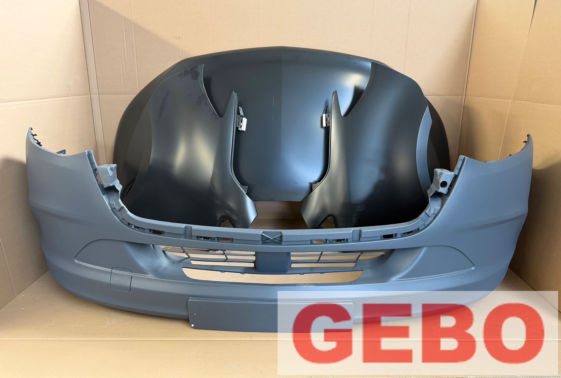 Mercedes sprinter w907  2018+ voorkop voor kop motorkap bump