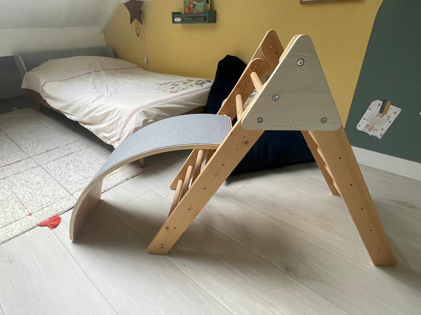 Klimdriehoek met Wobbelplank - Montessori Speelgoed, Ophalen, Zo goed als nieuw, Klimwand