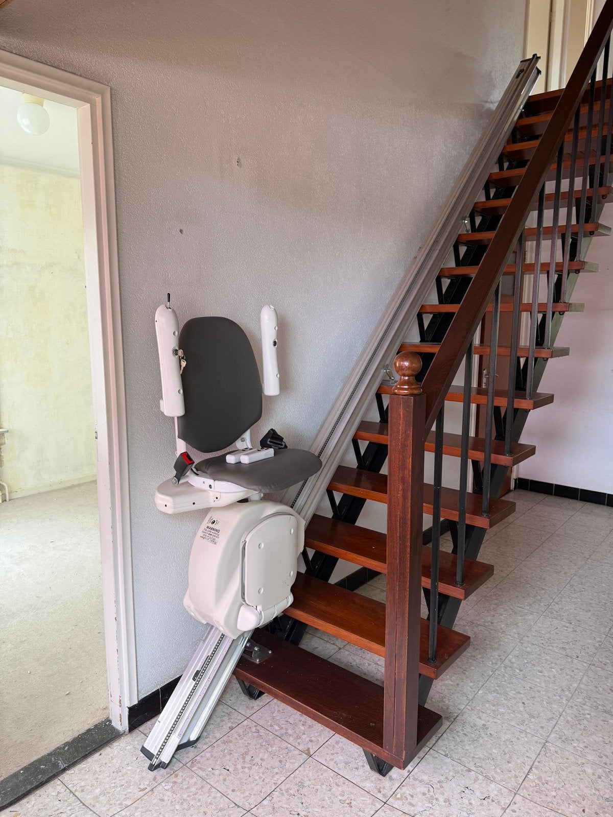 Traplift te koop Vrijwel nieuw, Diversen, Ophalen, Zo goed als nieuw