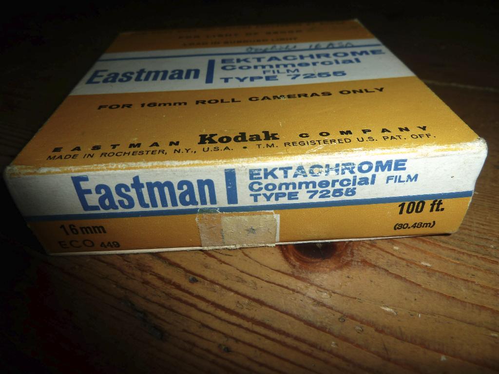 onbelichte 16mm film 7255 Eastman ECO 449 30mtr, Audio, Tv en Foto, Filmrollen, Ophalen of Verzenden, 16mm film