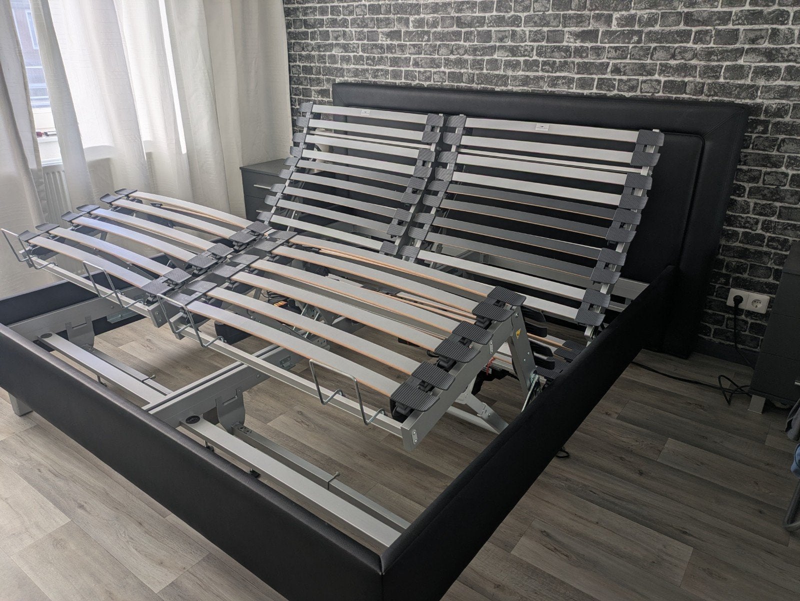 Ergosleep bed met 2 elektrische lattenbodems 180x200cm, Ophalen, Overige materialen, 90 cm, Zwart