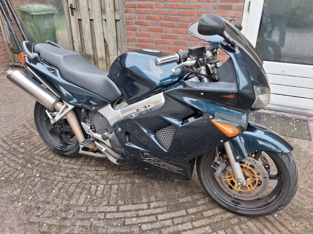 Honda VFR 800 FI, Motoren, Motoren | Honda, Sportuitlaat, 782 cc, 4 cilinders, Gebruikt