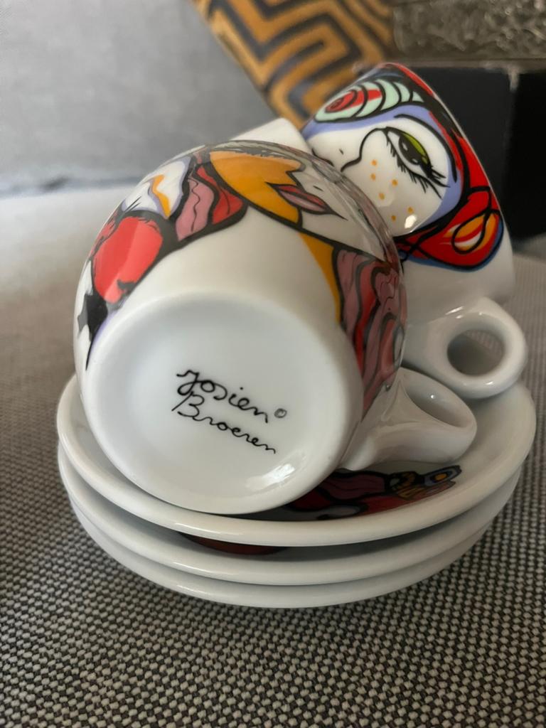 Porseleinen kop-en-schotelset, Antiek en Kunst, Ophalen