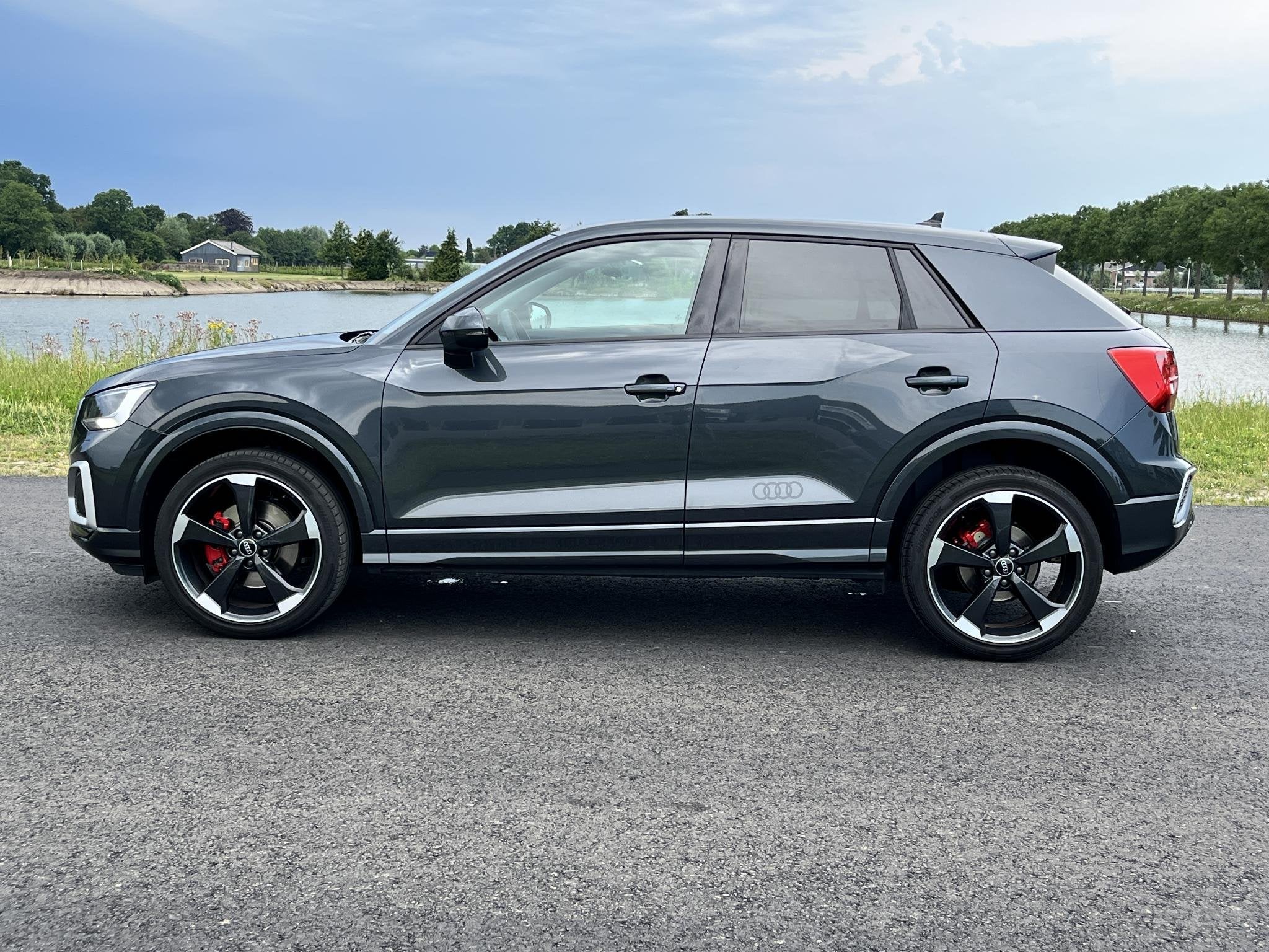 Audi Q2 35 TFSI S Edition Clima, keyless, stoelverwarming, p, 4 cilinders, 150 pk, Leder en Stof, Bedrijf