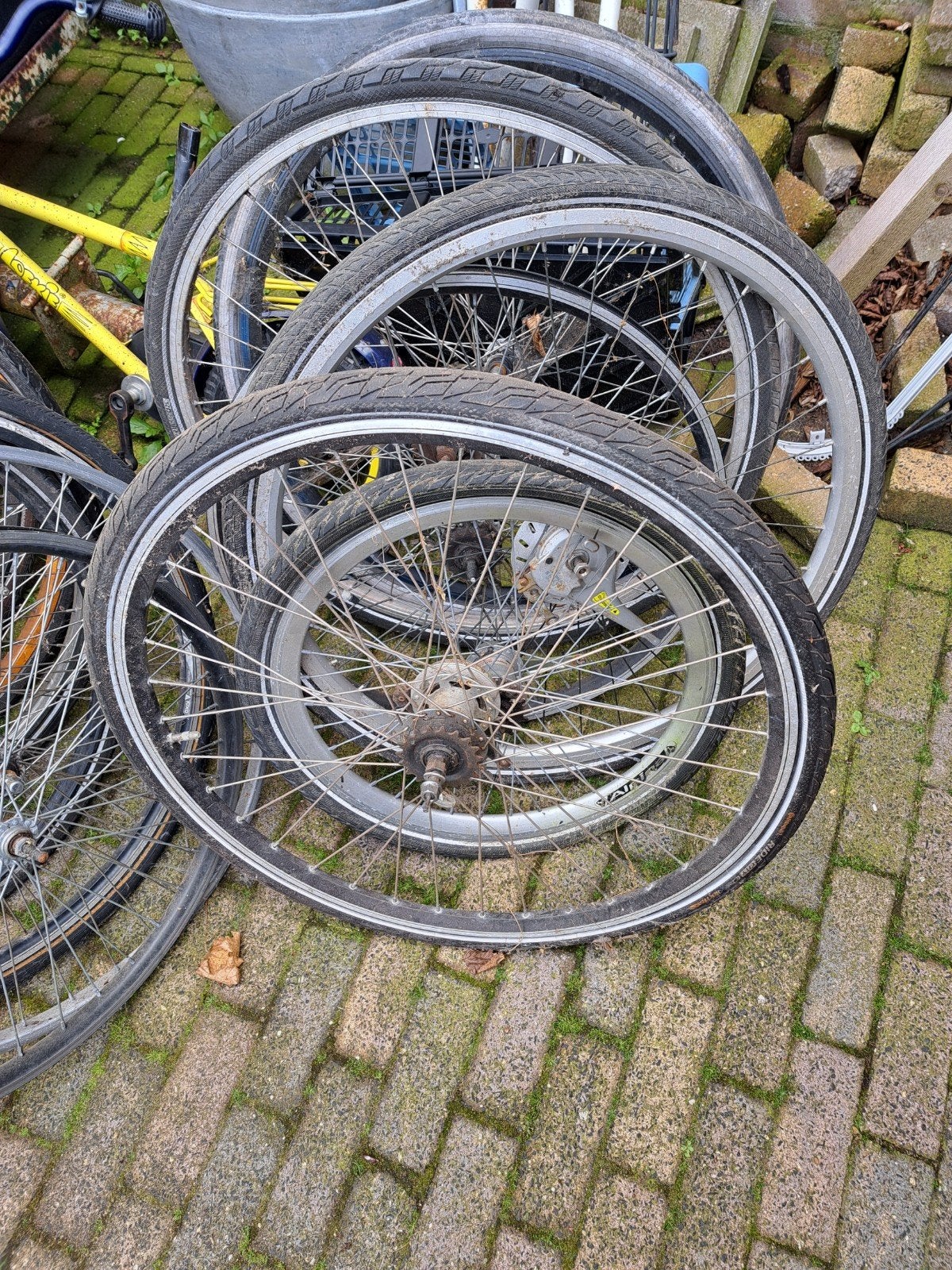 Wielen en banden, Ophalen