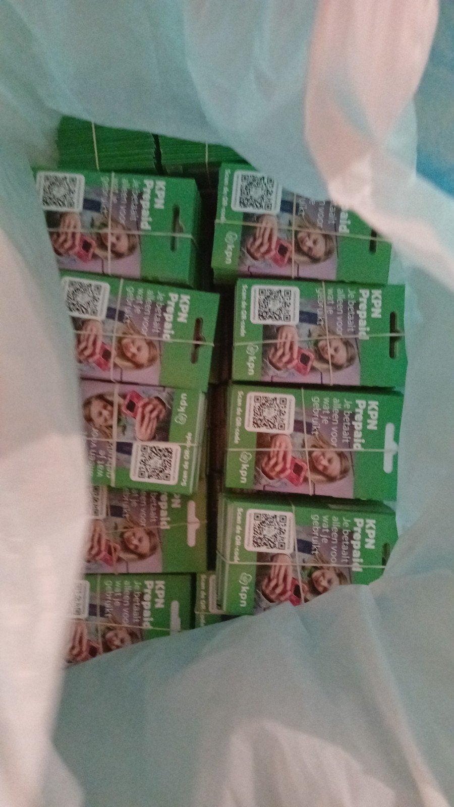 KPN PREPAID SIMKAART NUMMERS 400 STUKS GELDIG TOT  2028, Telecommunicatie, Prepaidkaarten en Simkaarten, Ophalen of Verzenden