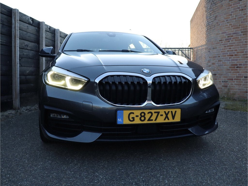 BMW 1-serie 118i Executive Edition NL-auto dealer O.H., Stof, Origineel Nederlands, Bedrijf, 3 cilinders