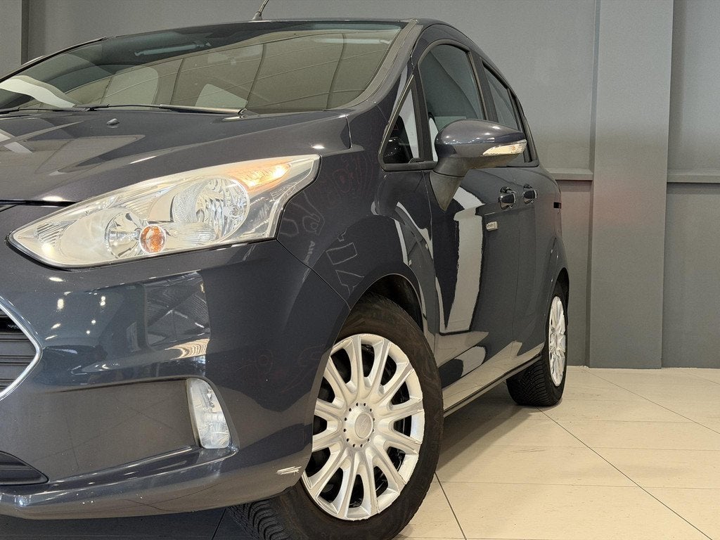 Ford B-Max 1.0 EcoBoost Style | Trekhaak | NIEUWE APK |, Auto's, Ford, Voorwielaandrijving, Euro 5, Gebruikt, 750 kg