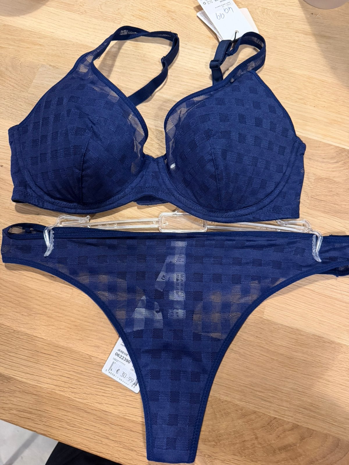 Marie Jo bh 75D string 38 NIEUW!! Bh nu €45, Ophalen of Verzenden, BH