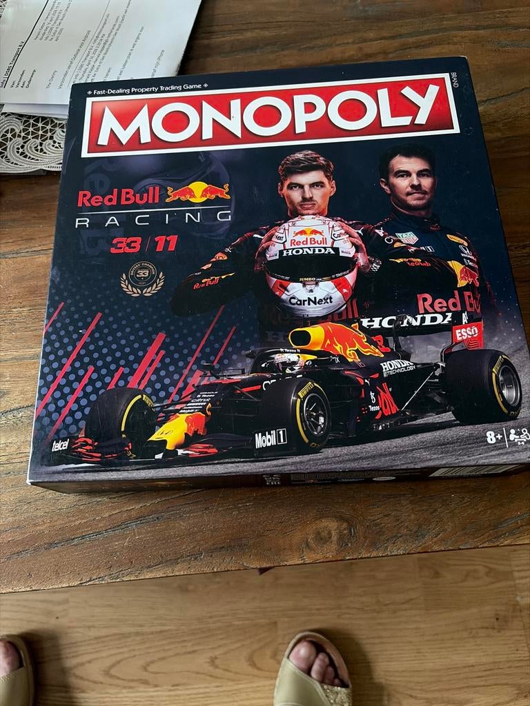 Monopoly Red Bull Racing F1 Editie Bordspel, Hobby en Vrije tijd, Gezelschapsspellen | Bordspellen, Drie of vier spelers, Ophalen of Verzenden