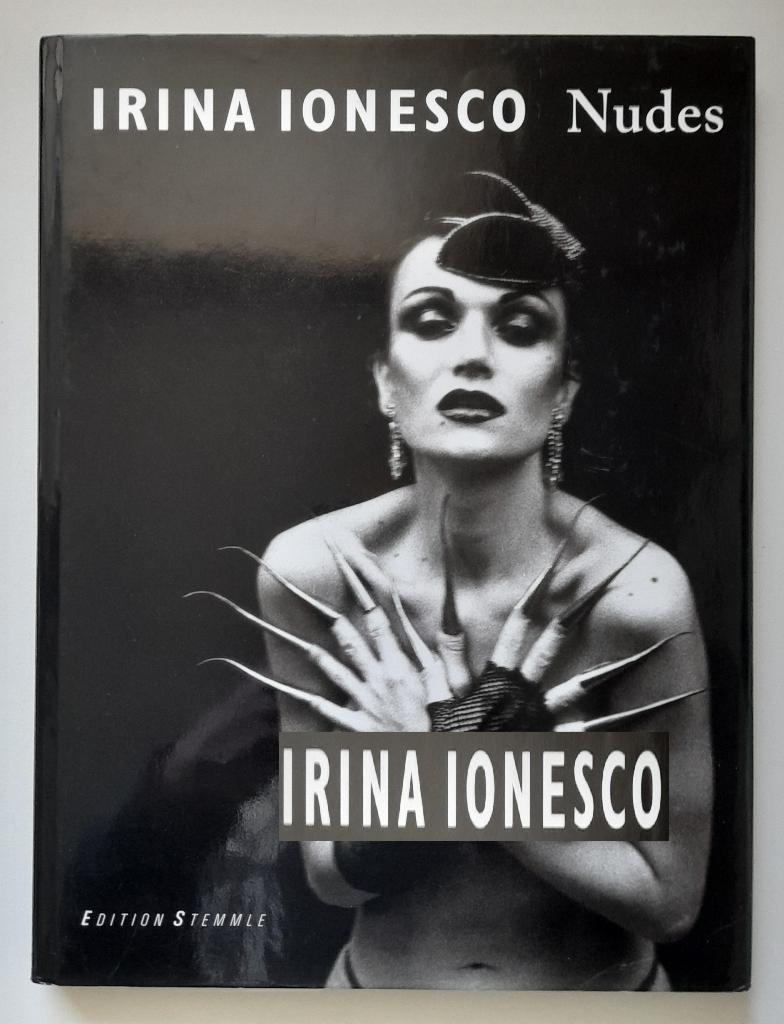 Irina Ionesco ( 1935 - 2022 ) - Nudes - Hardback - 1996, Fotografen, Irina Ionesco, Verzenden, Zo goed als nieuw