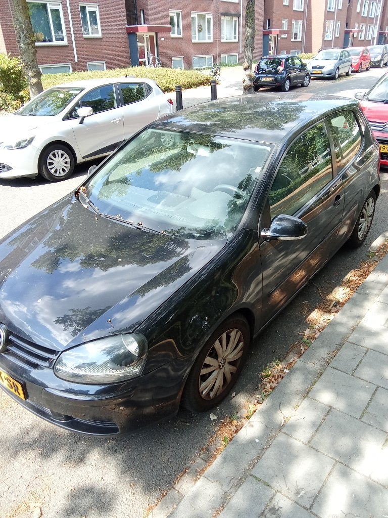 Volkswagen Golf 1.6 16V FSI 85KW 3D 2003 Zwart, Voorwielaandrijving, 15 km/l, 4 cilinders, 620 kg