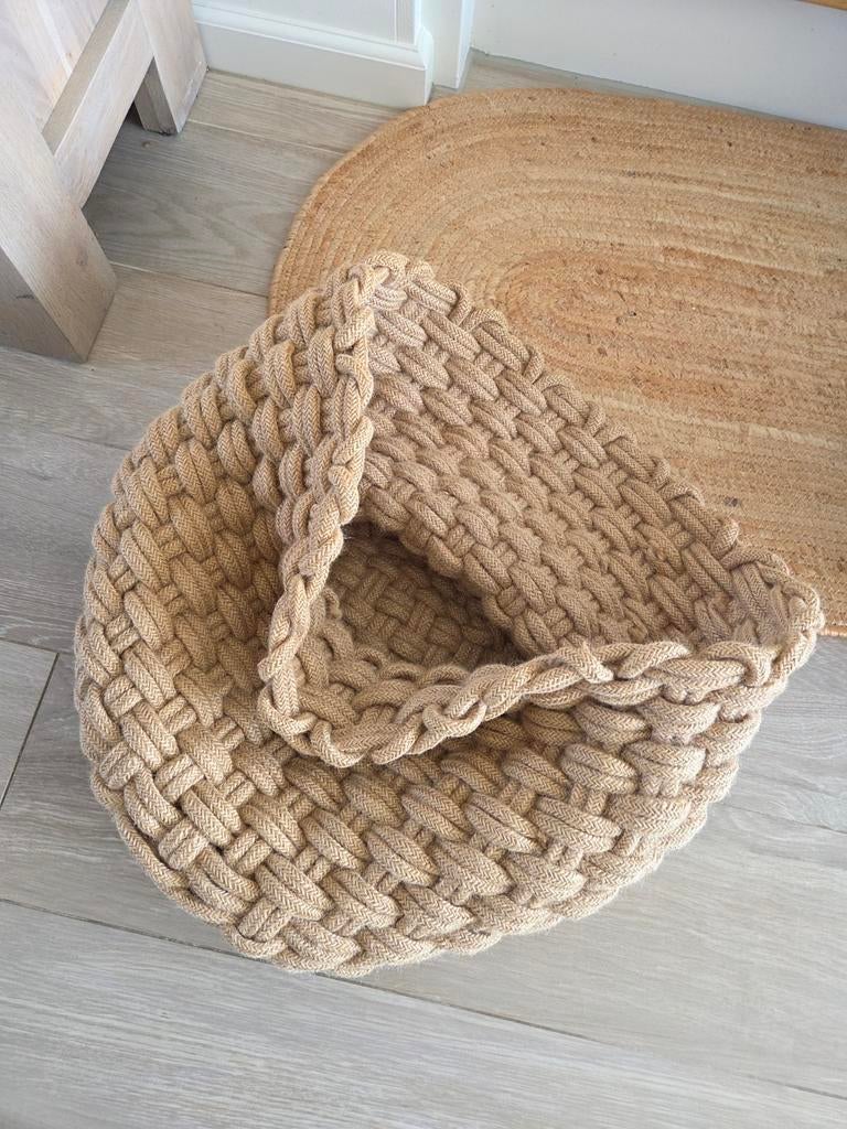 Gevlochten mand groot diameter 40 cm hoogte 30 cm., Overige materialen, Gebruikt, Mand, Rond
