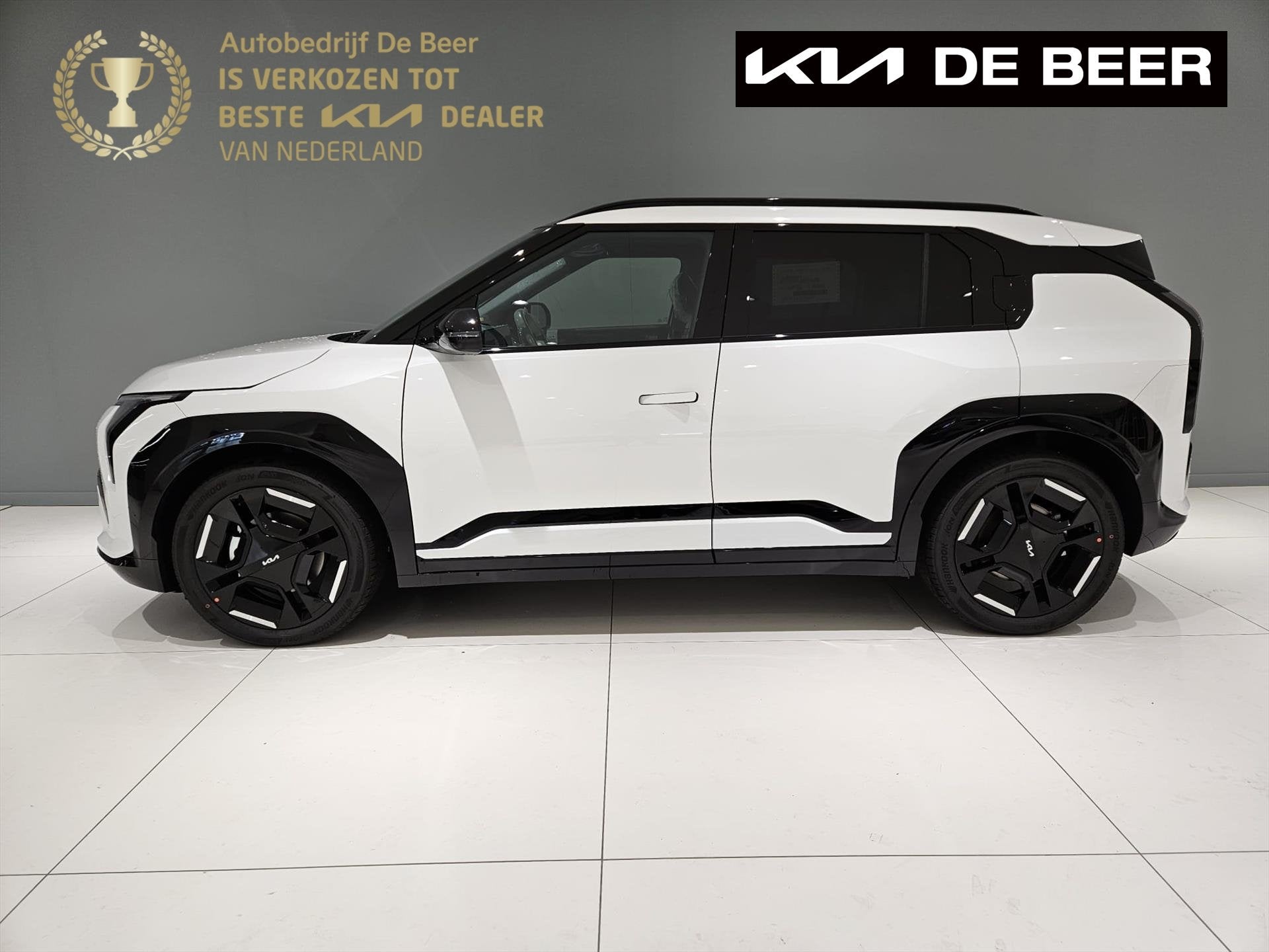 Kia Ev3 81,4 kWh 204pk GT-Line Business Edition, Auto's, Gebruikt, Zwart, Met garantie (alle), 570 min