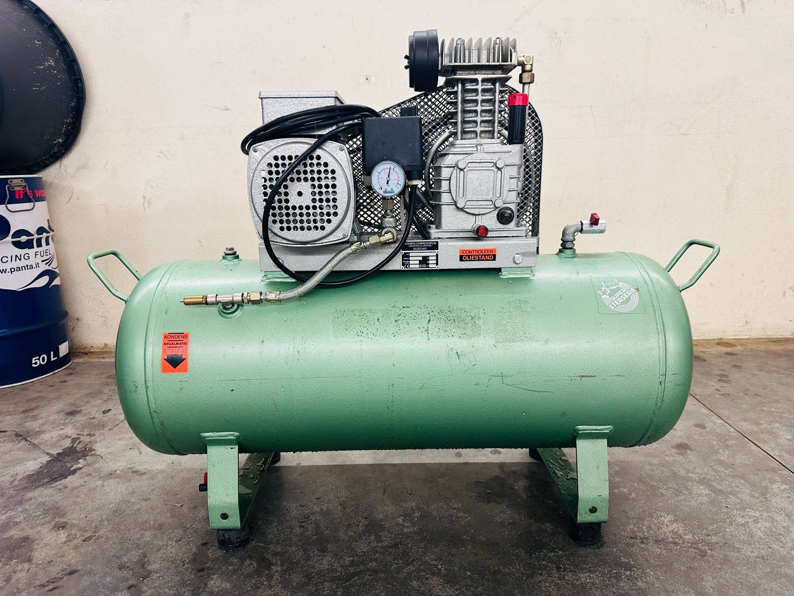 Creemers Compressor CS 190 - 10 bar, 190 L/min, Doe-het-zelf en Verbouw, Compressors, Ophalen, Gebruikt, Minder dan 200 liter/min
