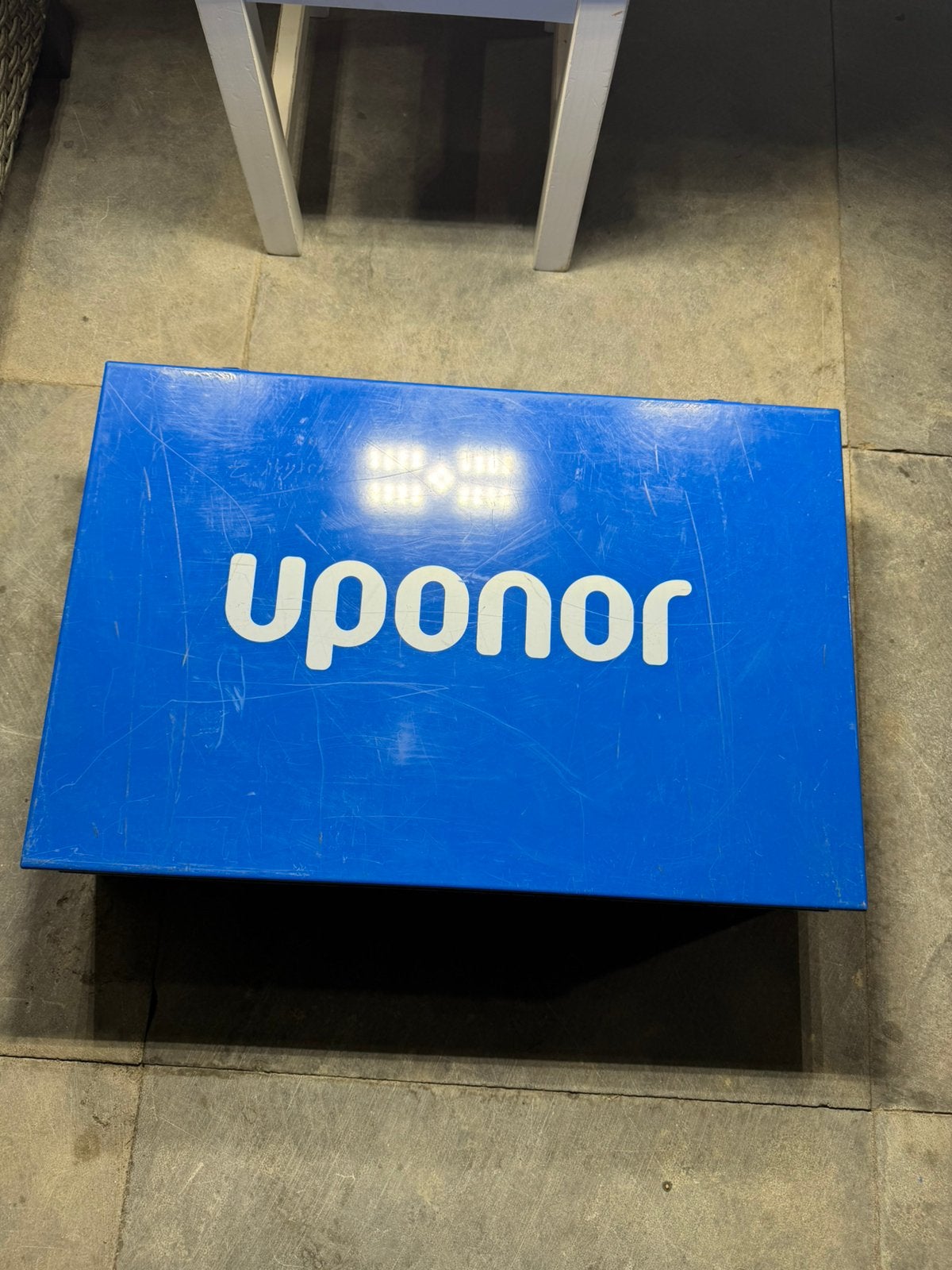 Uponor persbekken koffer staal ZGAN, Ophalen, Zo goed als nieuw