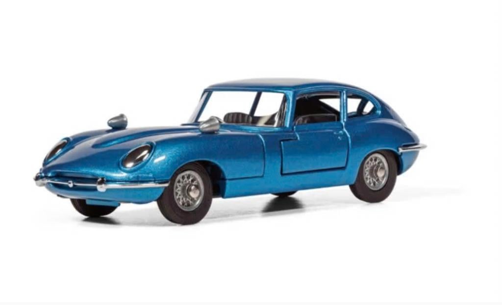 Jaguar E Type 2+2 4.2 Litre BLAUW 1/43 CORGI NEW ref. 335, Verzenden, Nieuw, Auto, Corgi