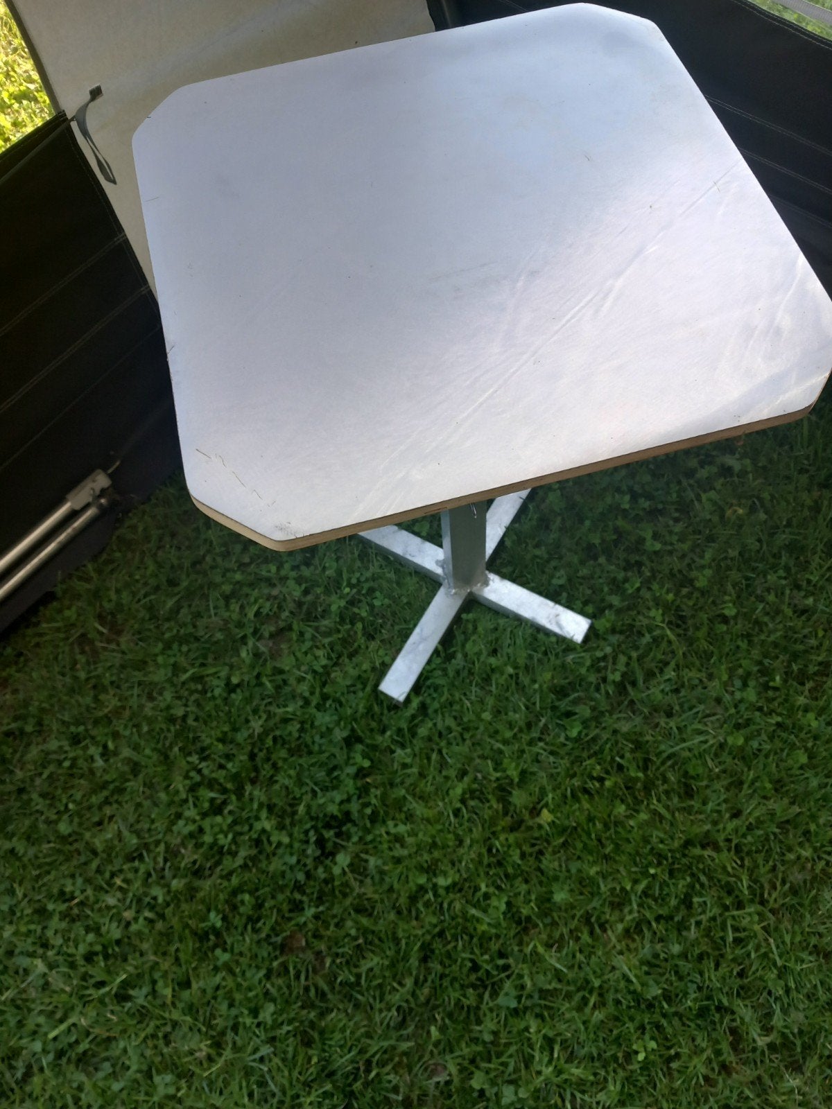 Camping tafeltje, Ophalen, Zo goed als nieuw, Campingtafel