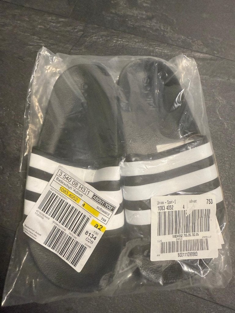 Adidas Adilette Badeschuhe - Kinder maat 37, Slippers, Adidas, Contact@adidas.com, Zwart