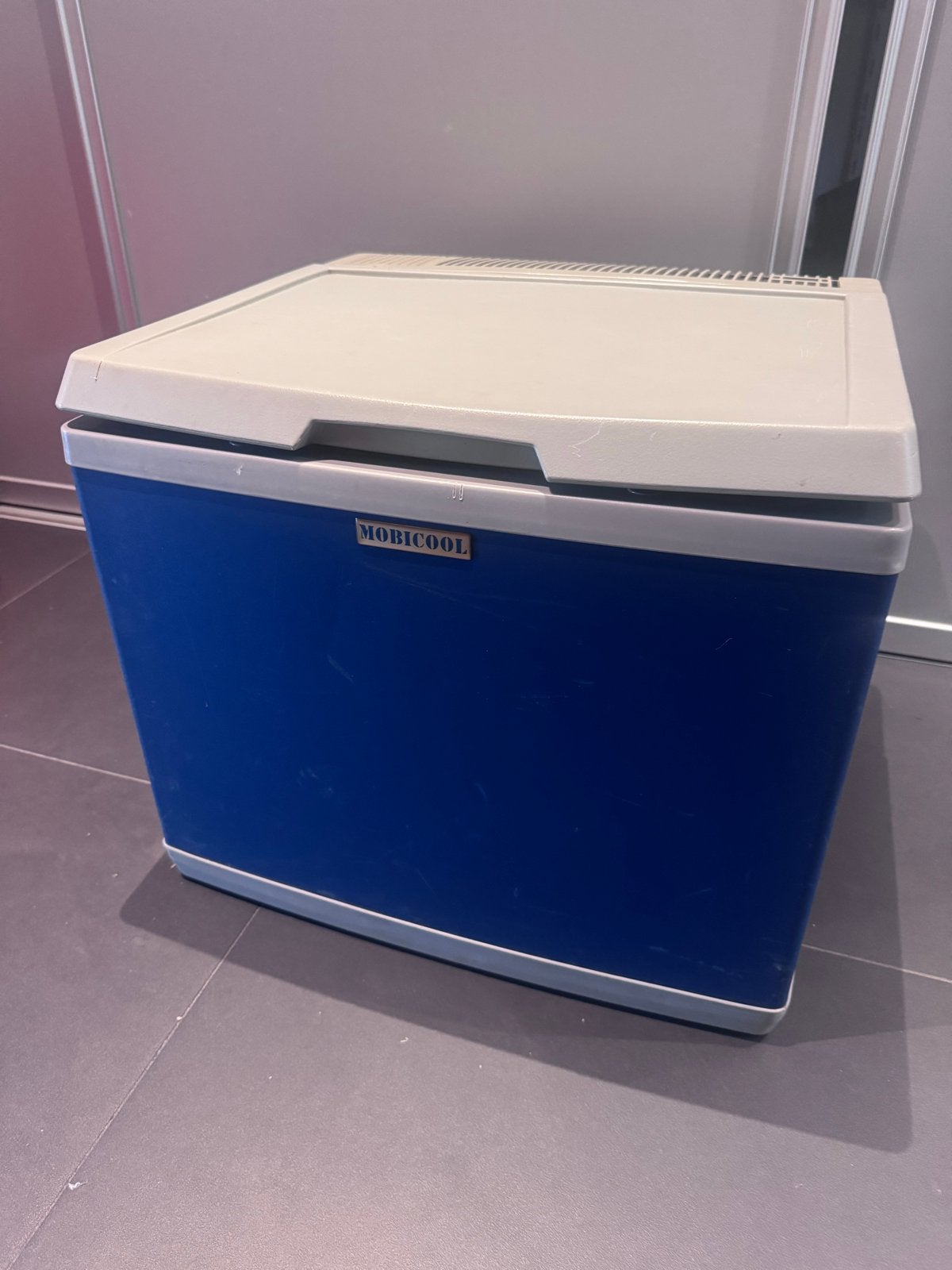 Mobicool C40 Camping Koelbox - Koelt ijzig koud!, Ophalen of Verzenden, Gebruikt, Koelbox, Elektrisch