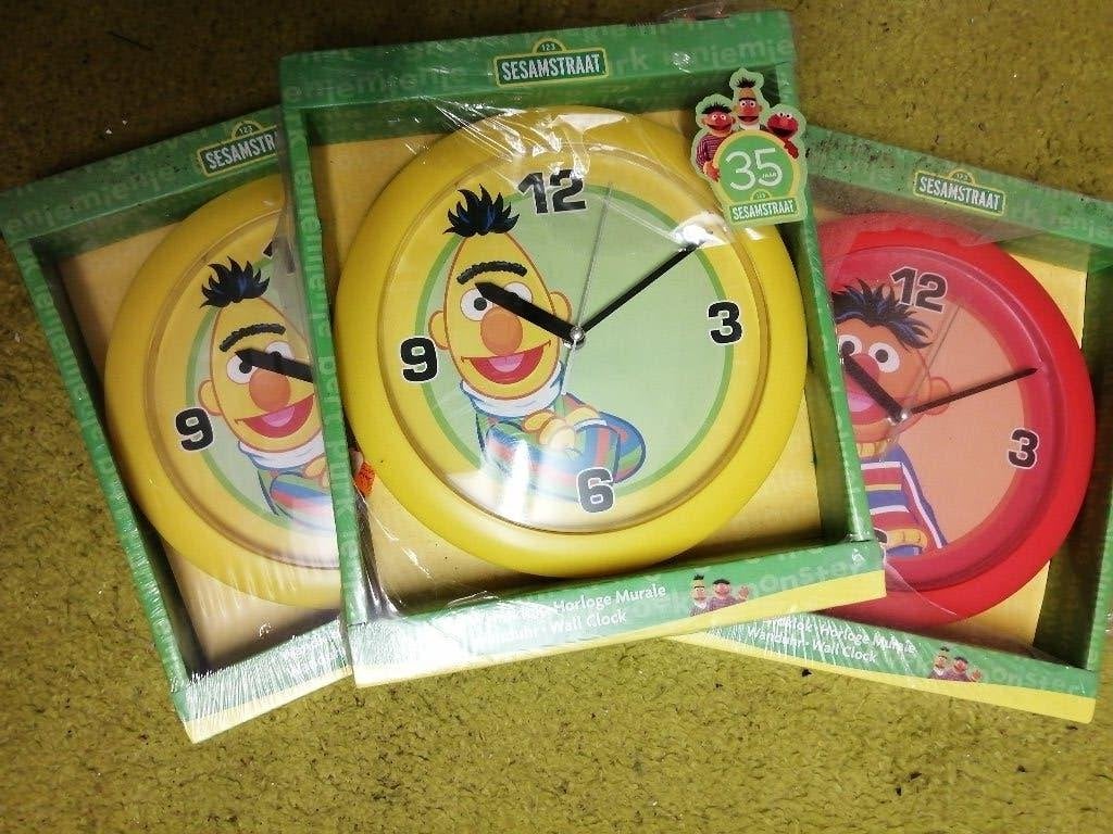 kunststof klok nieuw in doos € 5,00, Ophalen of Verzenden, Nieuw, Wandklok