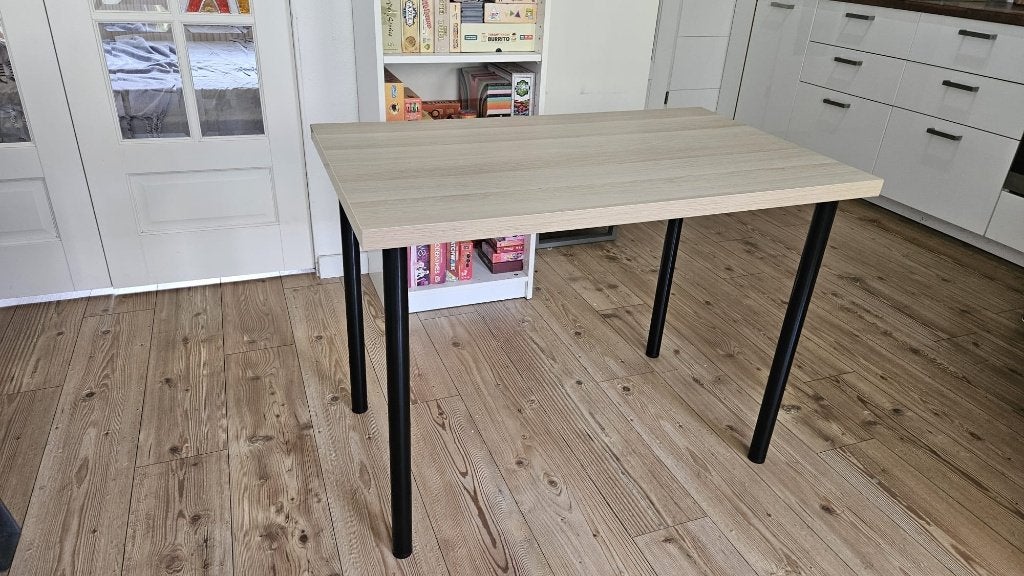 IKEA LINNMON / ADILS bureau 100x60 cm (zo goed als nieuw!), Huis en Inrichting, Bureaus, Ophalen, Demontabel, Scandinavisch, Spaanplaat of MDF