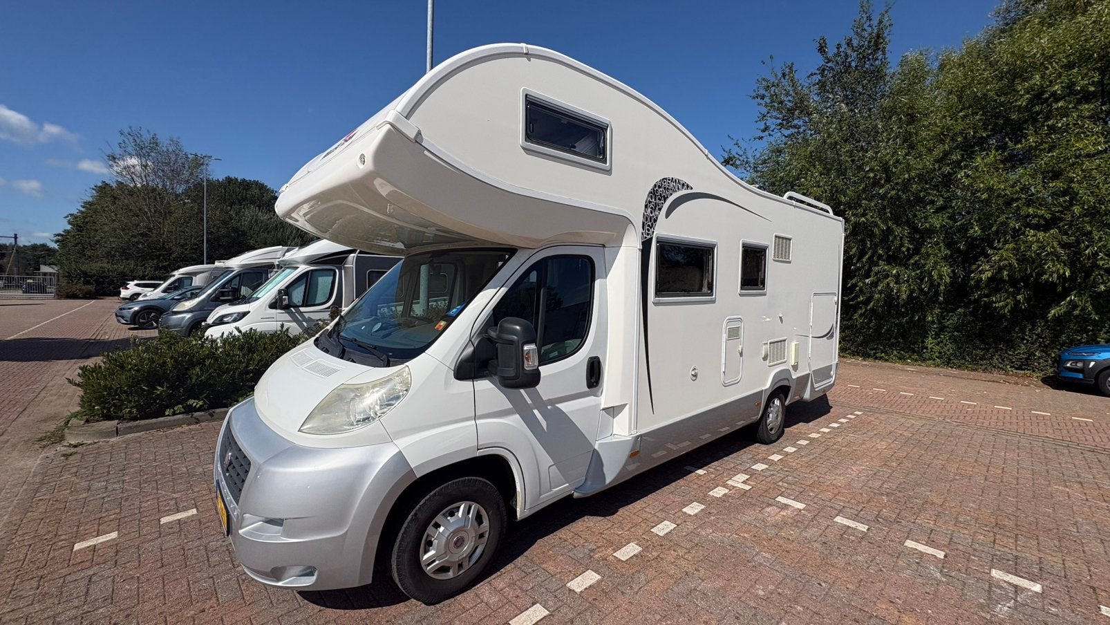 Fiat Ducato Rollerteam Granduca garage XL uit 2011, Caravans en Kamperen, Alkoof, Ringverwarming, Kluisje, Particulier