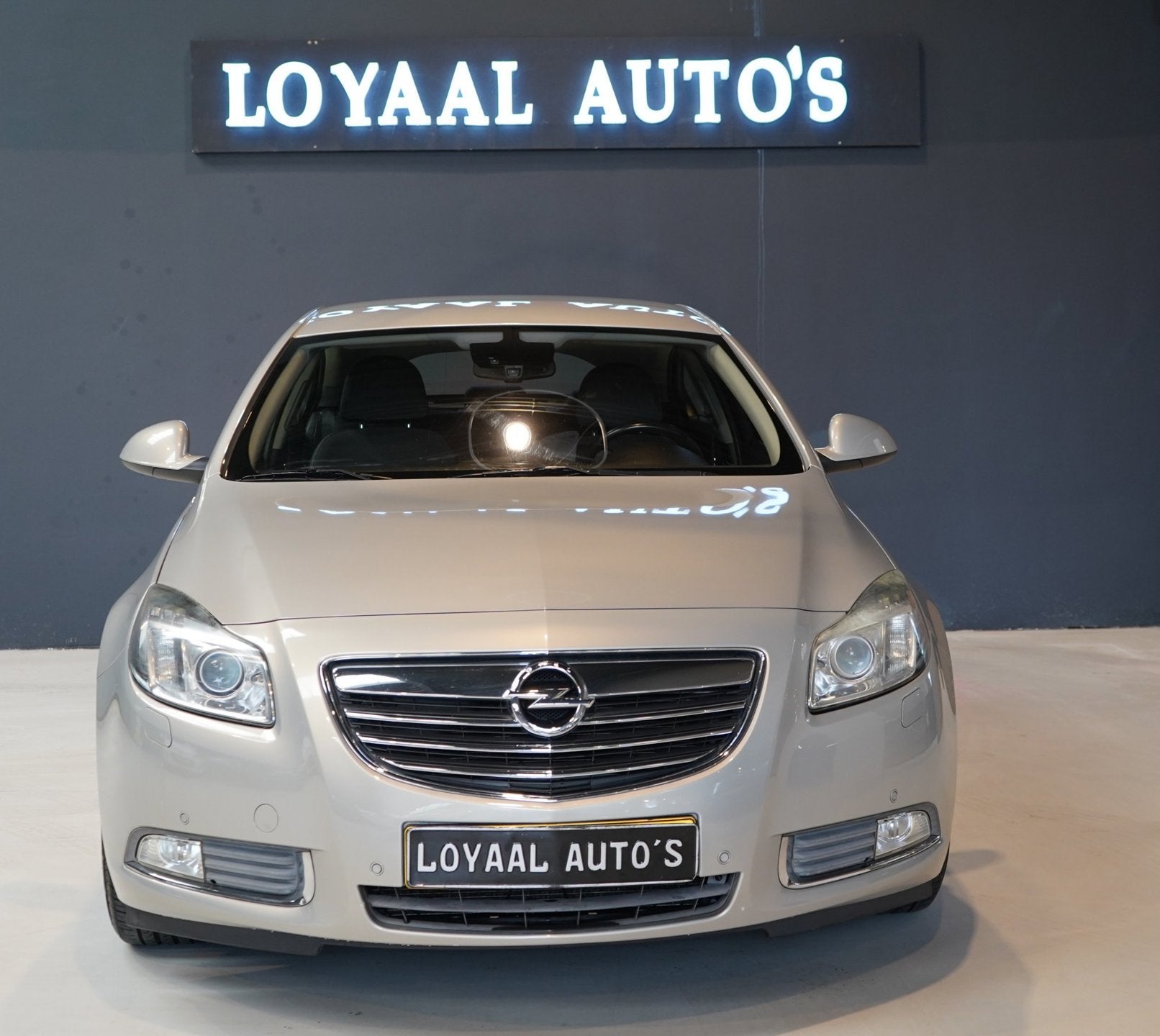 Opel Insignia 2.0 T Cosmo | AUT | CRUISE | PDC | STOELVERW., Auto's, Opel, Gebruikt, 4 cilinders, Leder en Stof, 11 km/l