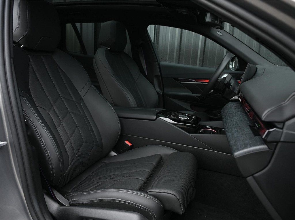 BMW 5-serie Touring 530e xDrive | M-Sport Pro | Panoramadak, Automaat, Gebruikt, 4 cilinders, 2000 kg