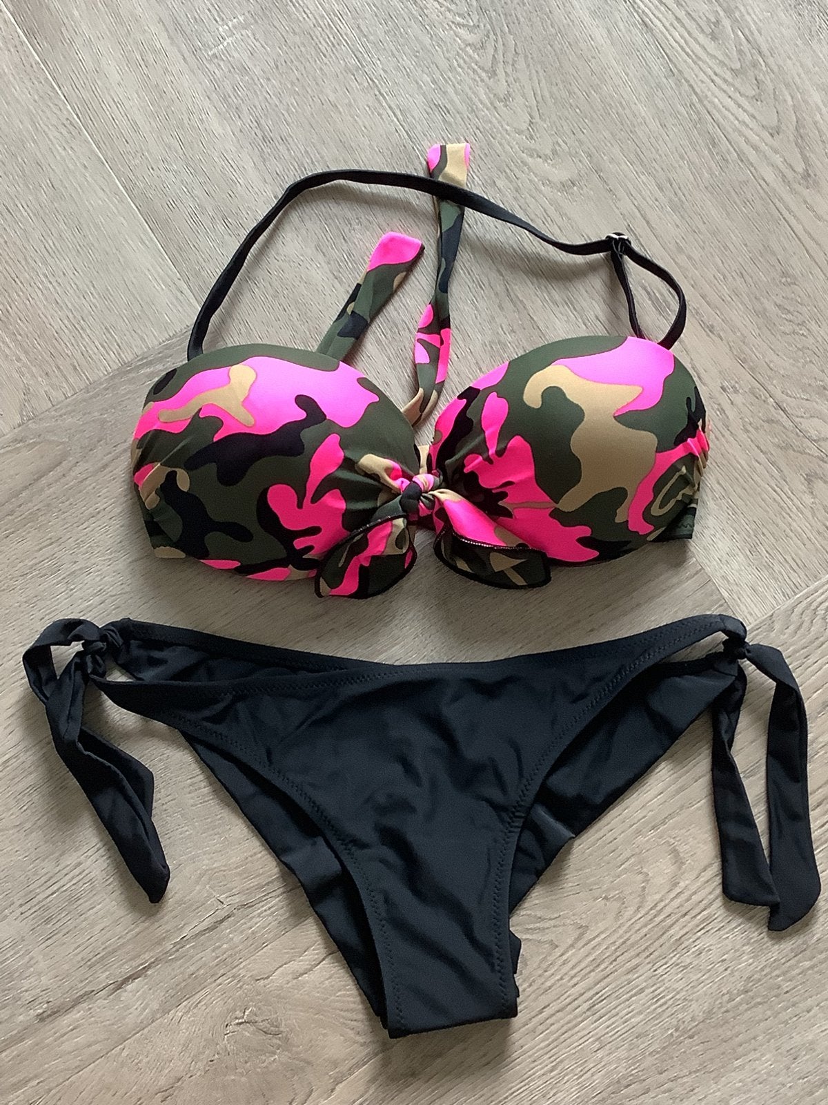 Super leuke bikini top maat m slip maat s nieuw, Ophalen of Verzenden, Nieuw, Meerkleurig, Bikini