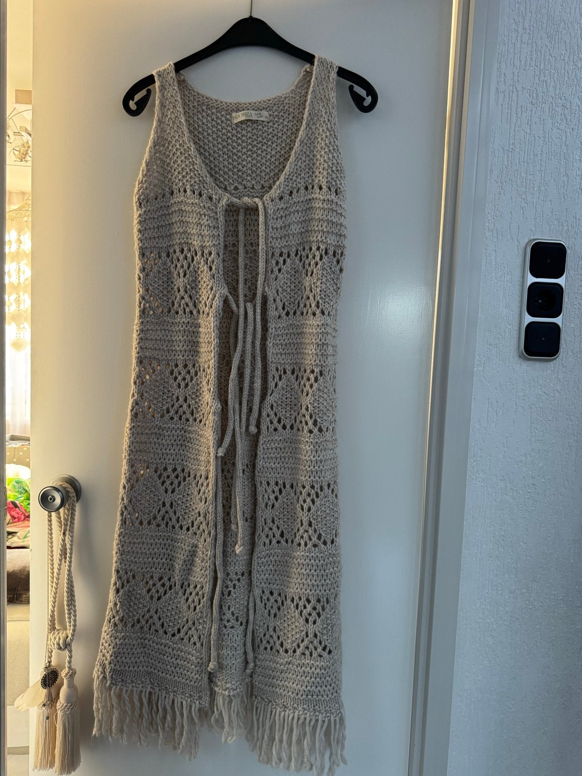 Isla Ibiza Bonita gehaakte vest met franjes - Maat M, Kleding | Dames, Maat 38/40 (M), Beige, Ophalen of Verzenden, Zo goed als nieuw