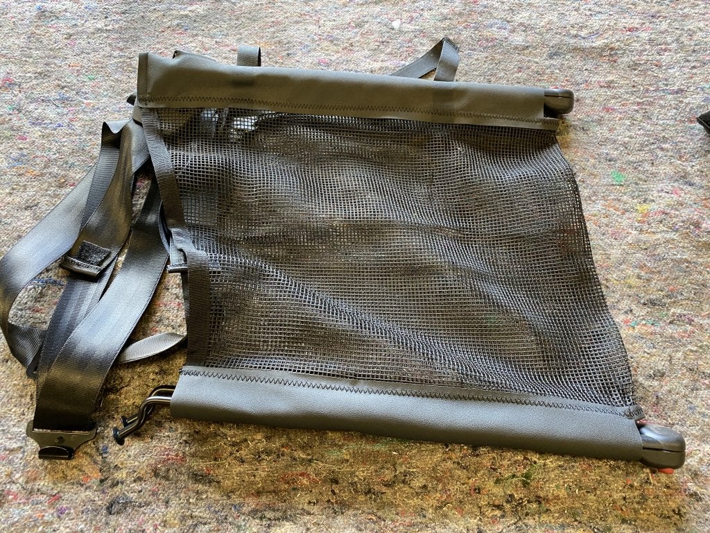 W246 B Klasse Bagage Afsluiting Hondenrek A2468600400, Niet ingevuld, Gebruikt, Mercedes-Benz, Niet ingevuld