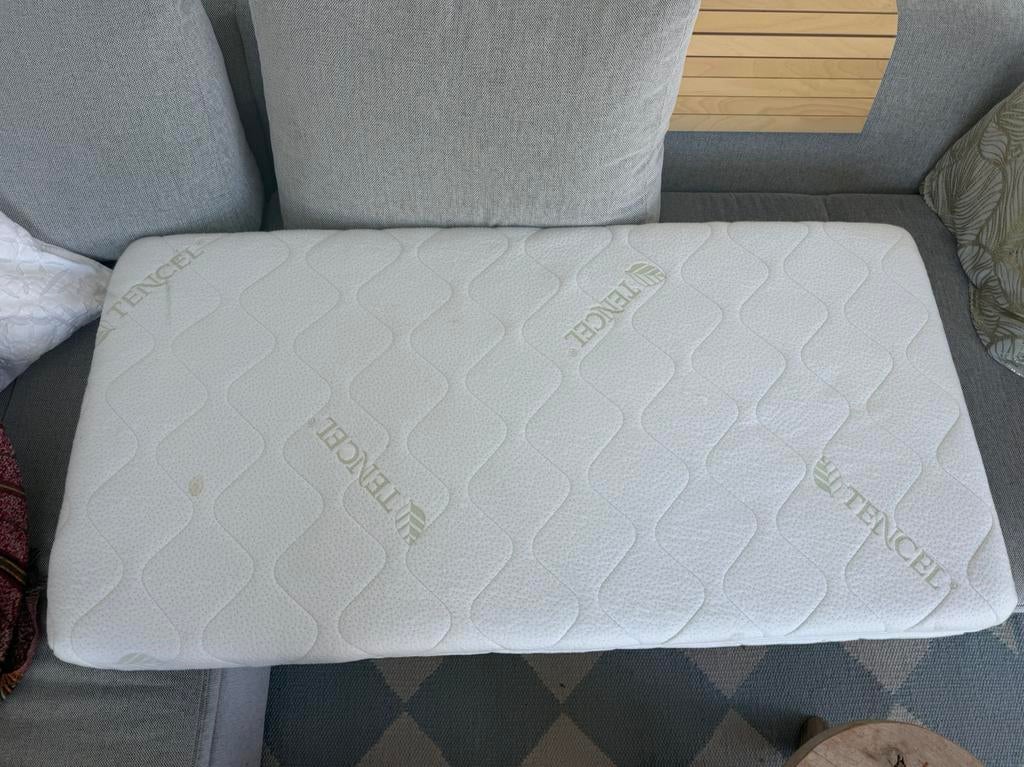 Matras Tencel ledikant en topper Aigosafe, Ophalen of Verzenden, Zo goed als nieuw, Eenpersoons