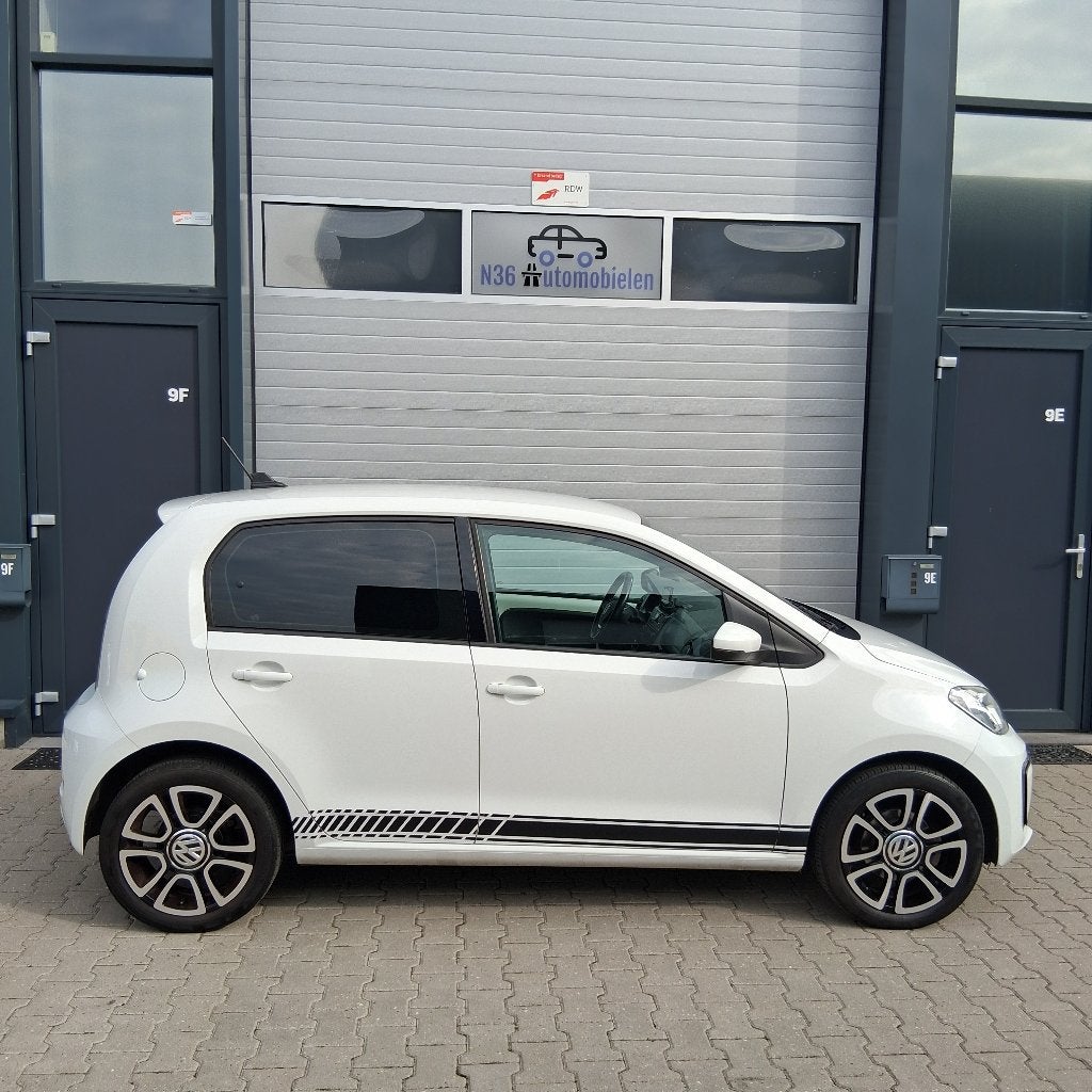 Foto 8 van Volkswagen E-Up! STYLE /Cruise C/ CAMERA/ 92,4% SOH/LUXE
