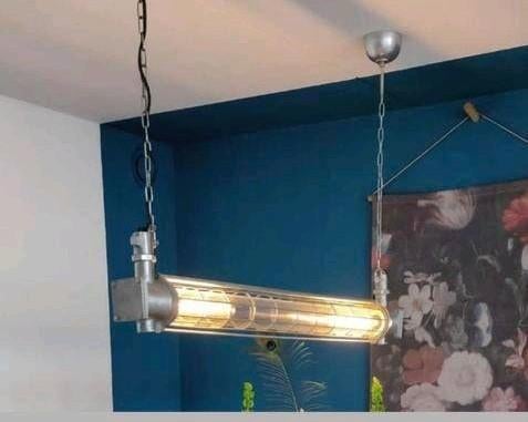 Industriële buislamp VT Wonen Tube XL, Huis en Inrichting, Lampen | Hanglampen, Ophalen, Zo goed als nieuw, Industrieel, Metaal