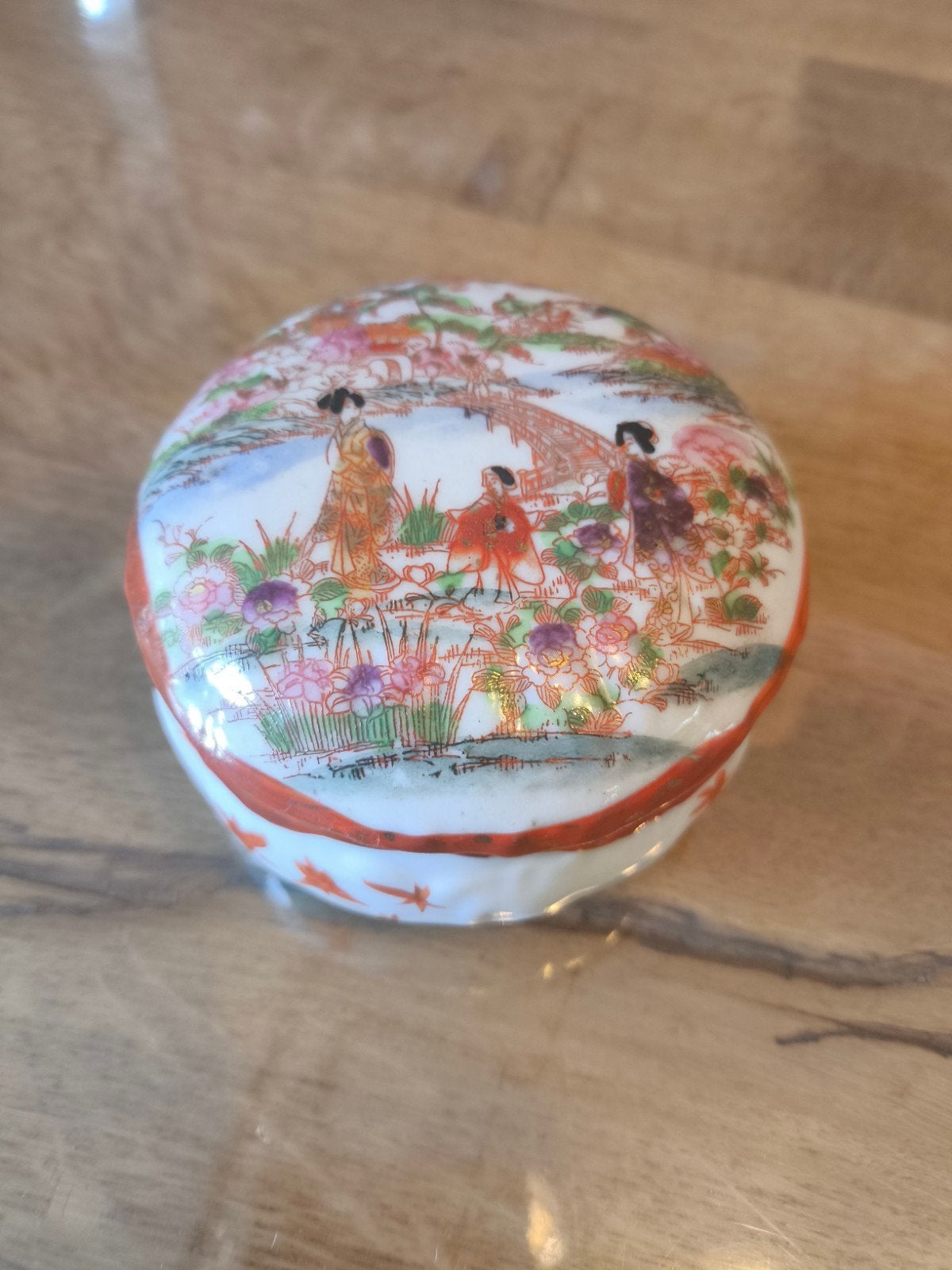 Chinees porseleinen doosje, Antiek en Kunst, Ophalen