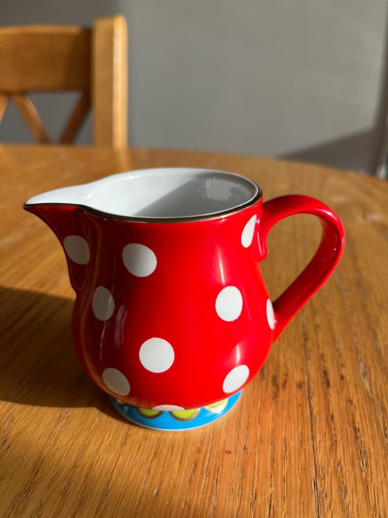 Douwe Egberts Oilily Melkkannetje, Huis en Inrichting, Keuken | Servies, Ophalen, Overige typen, Zo goed als nieuw, Overige stijlen