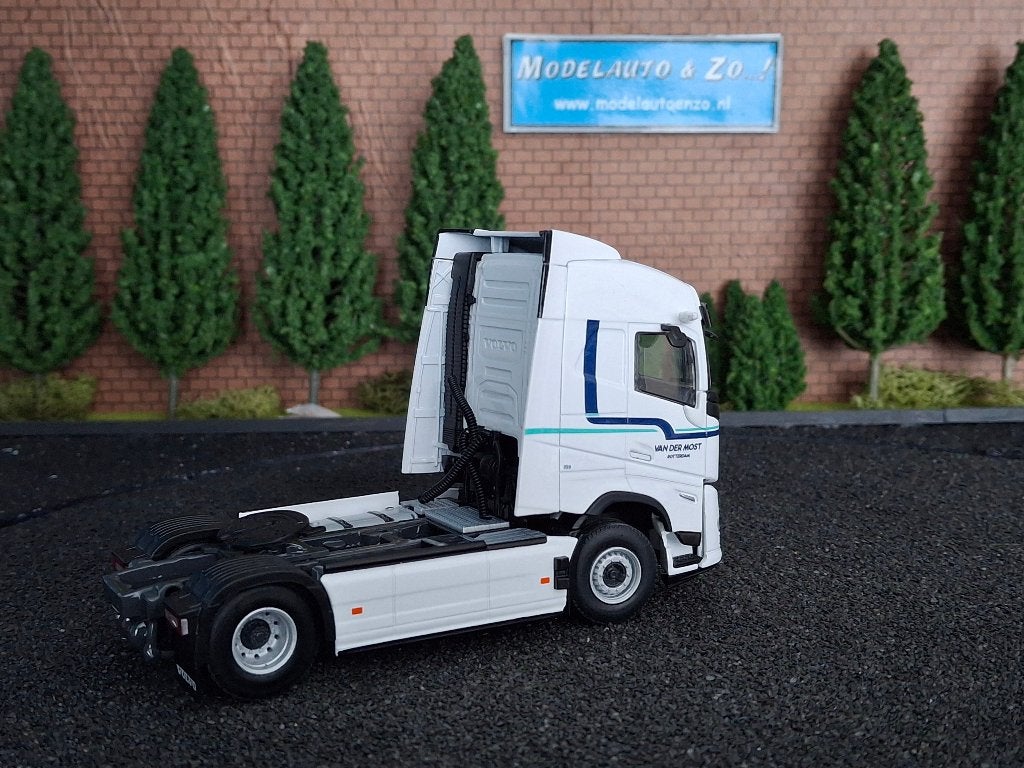 Volvo FH Aero Globetrotter 4x2 van der Most, WSi 1/50, Ophalen of Verzenden, Nieuw, Bus of Vrachtwagen, Wsi