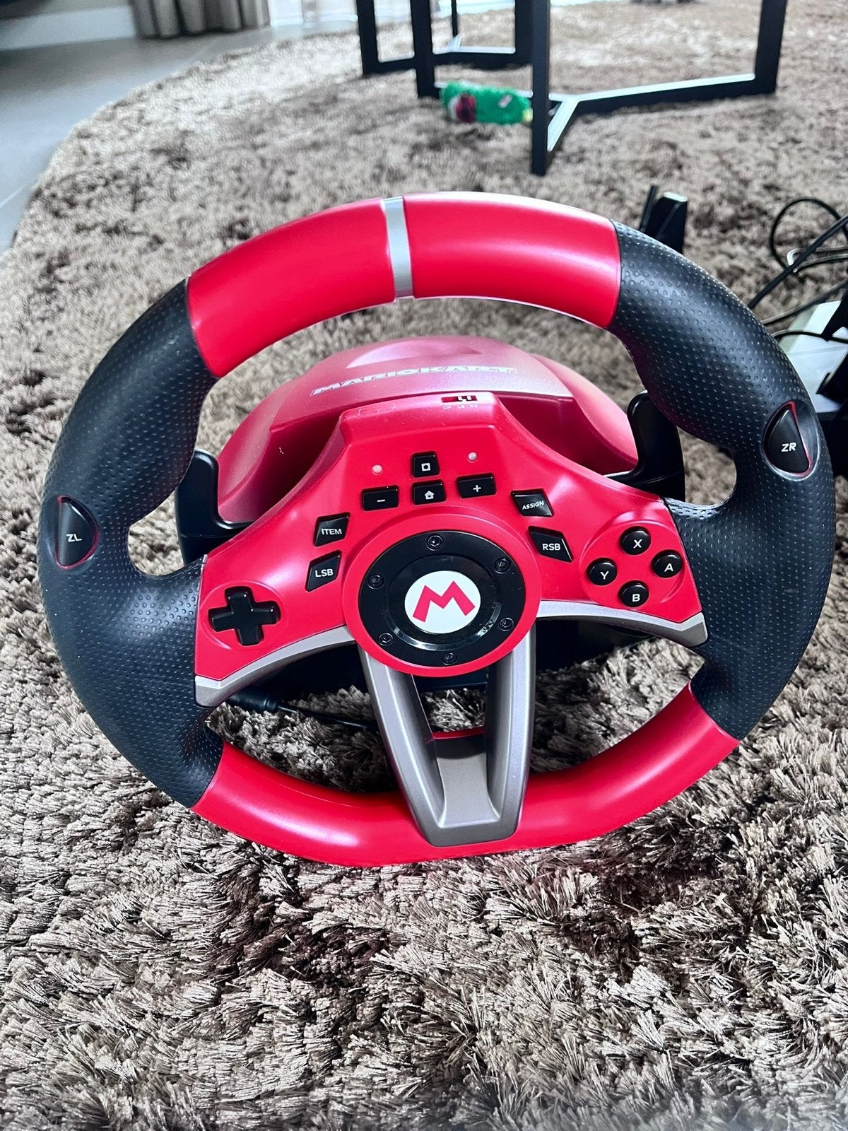 Hori Mario Kart Racestuur Pro Deluxe voor Nintendo Switch, Spelcomputers en Games, Racestuur, Nintendo, Ophalen of Verzenden, Zo goed als nieuw