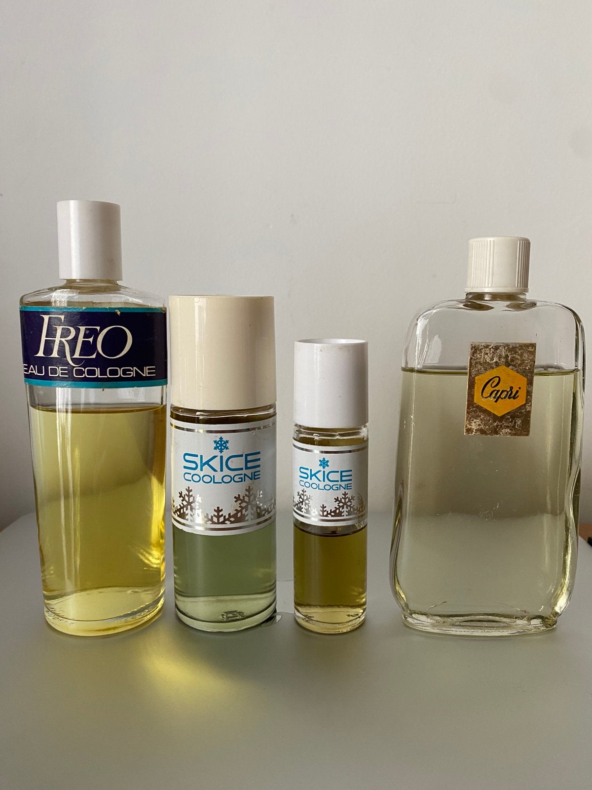 Vintage Eau de Cologne Collectie: Freo, Skice, Capri, Ophalen of Verzenden, Zo goed als nieuw, Parfumfles, Gevuld