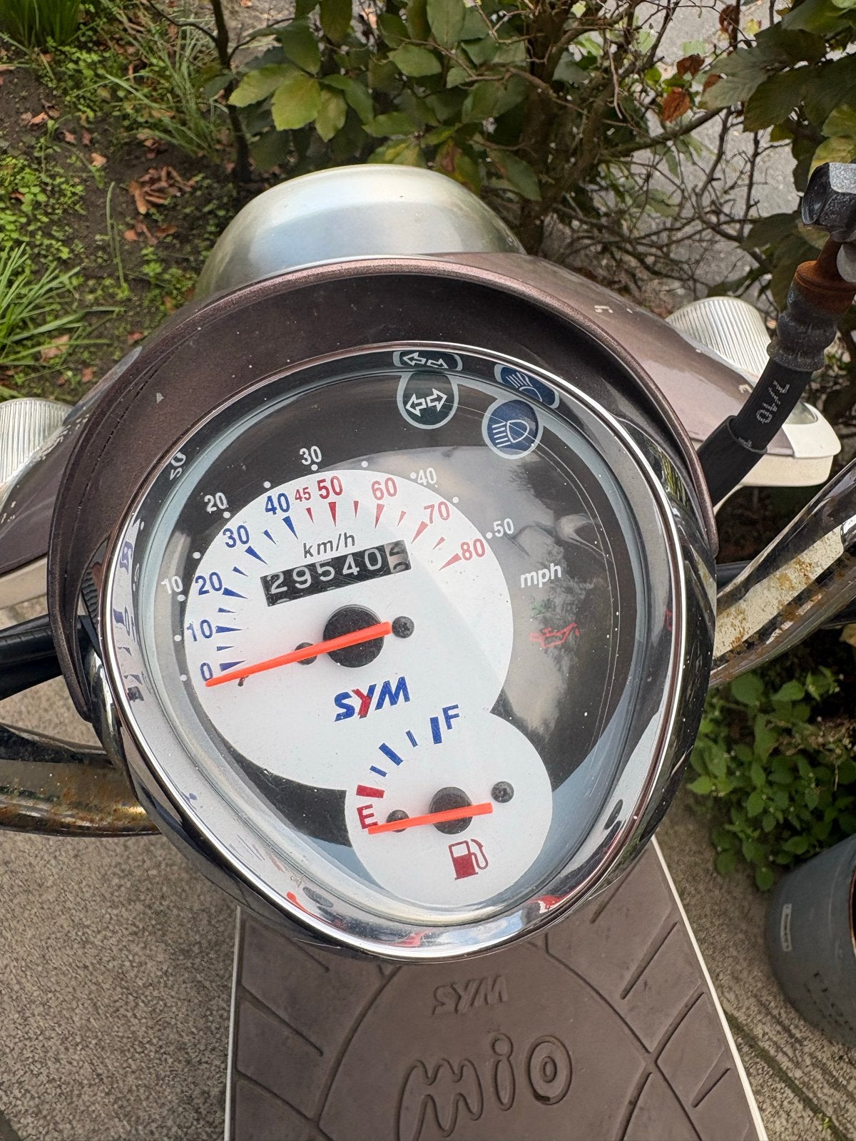 Foto 2 van SYM Mio 50 - Loopt niet, motorprobleem