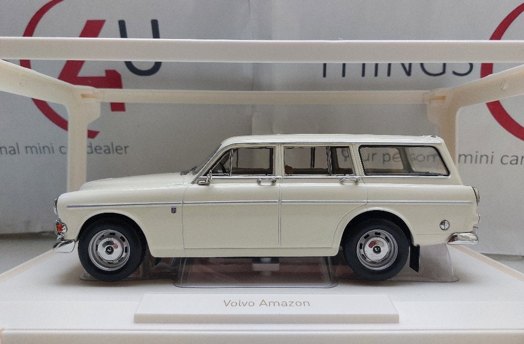 Norev 1:18 Volvo Amazon Kombi 1968 pearl white nieuw, Hobby en Vrije tijd, Modelauto's | 1:18, Ophalen of Verzenden, Nieuw, Auto