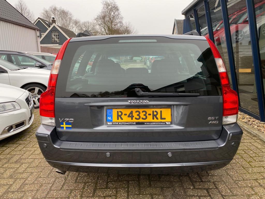 Volvo V70 2.5T AWD Edition Automaat LEER / NAVI / PDC, Auto's, Automaat, Zwart, 2521 cc, Vierwielaandrijving