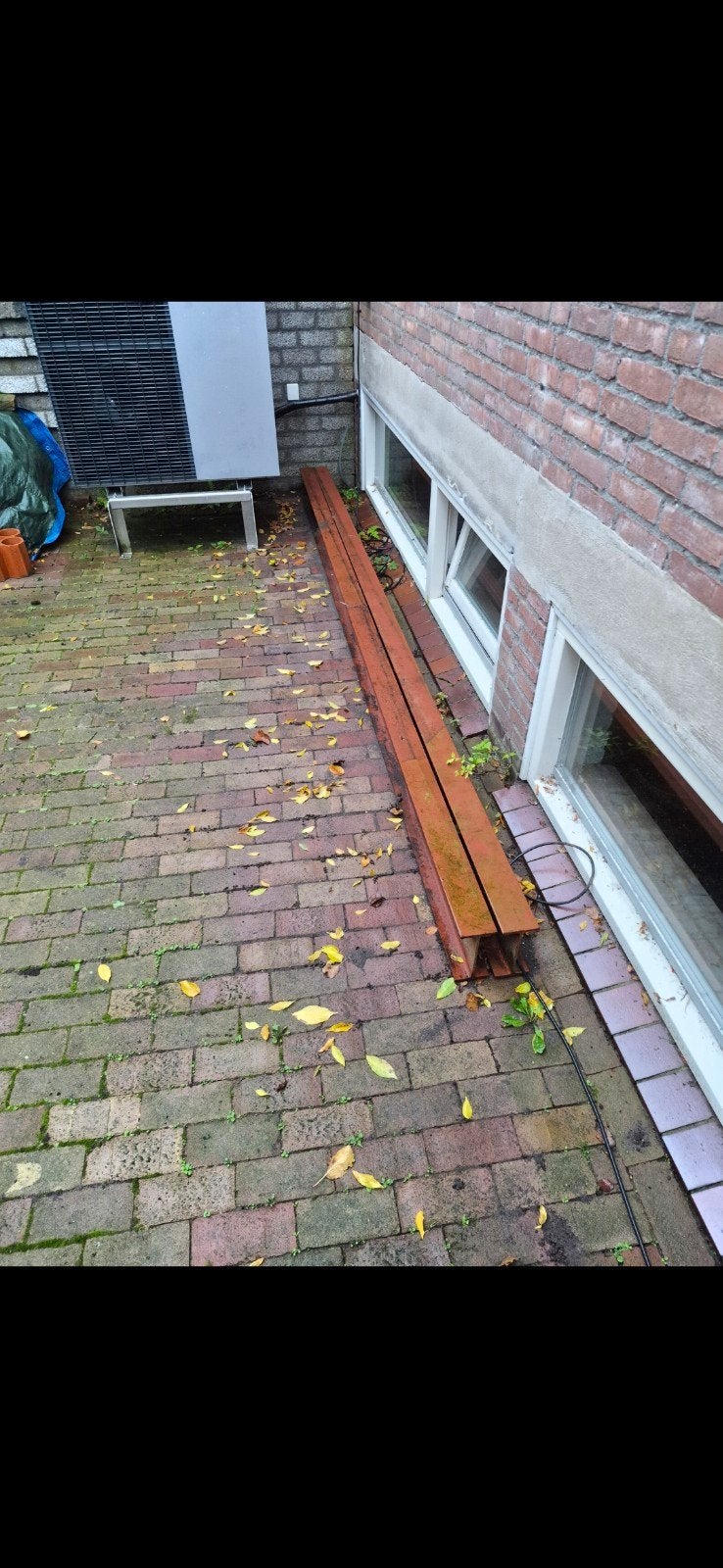 2x Stalen balk, per stuk 75 euro, afmetingen zie foto's, Doe-het-zelf en Verbouw, Metalen, Ophalen, Zo goed als nieuw, IJzer