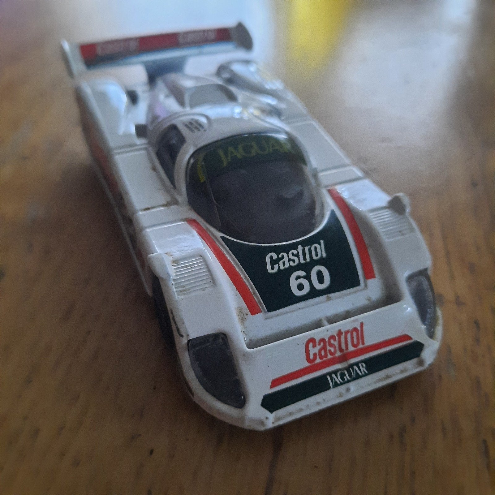 Corgi Jaguar XJR 9 Castrol schaal 1:43, Ophalen of Verzenden, Auto, Corgi