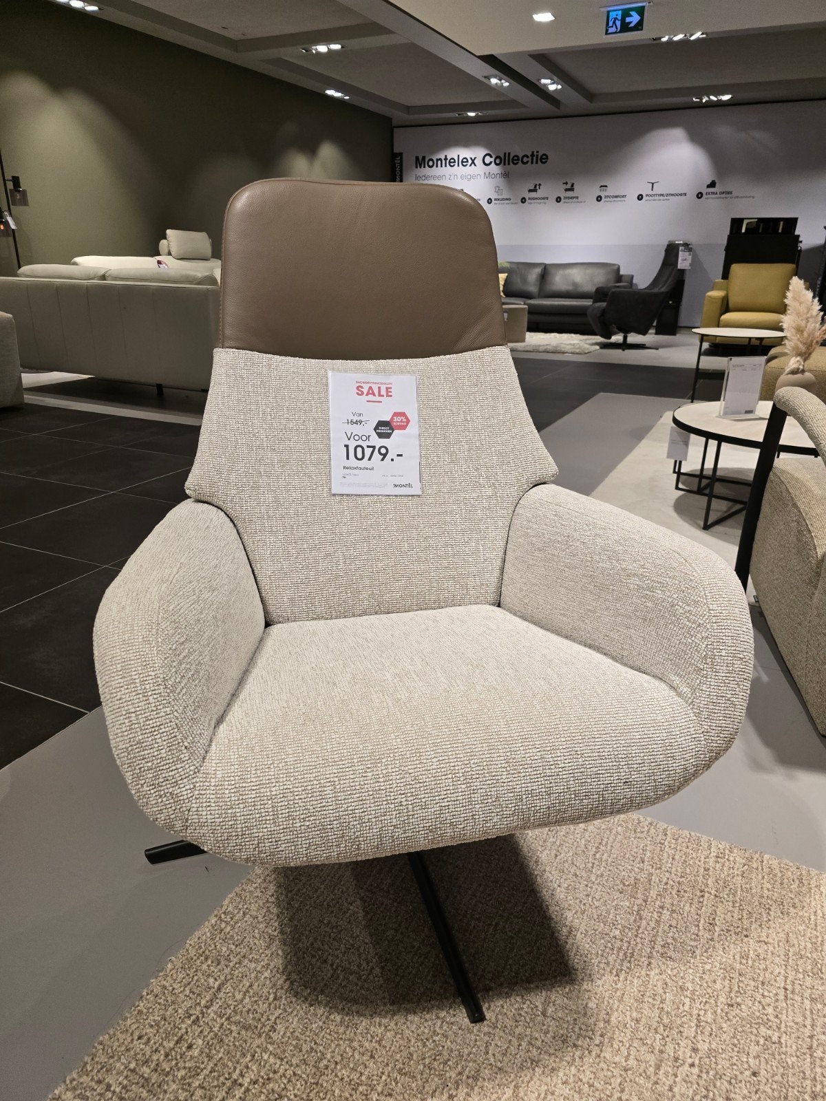Montel fauteuil Vision - Showroommodel, Huis en Inrichting, Ophalen, Nieuw, 75 tot 100 cm, Stof