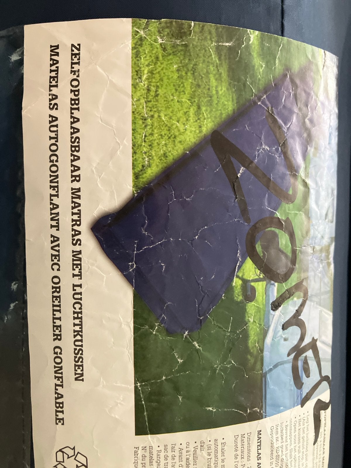Zelfopblaasbaar matras met luchtkussen, 2 stuks, Ophalen, Nieuw, 1-persoons