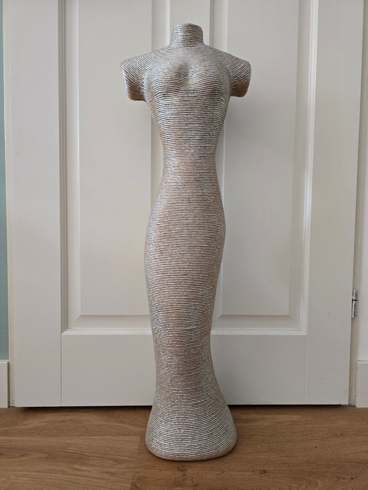 Grote vrouwenbuste voor sieraden, 90cm hoog, Ophalen, Gebruikt, Overige typen