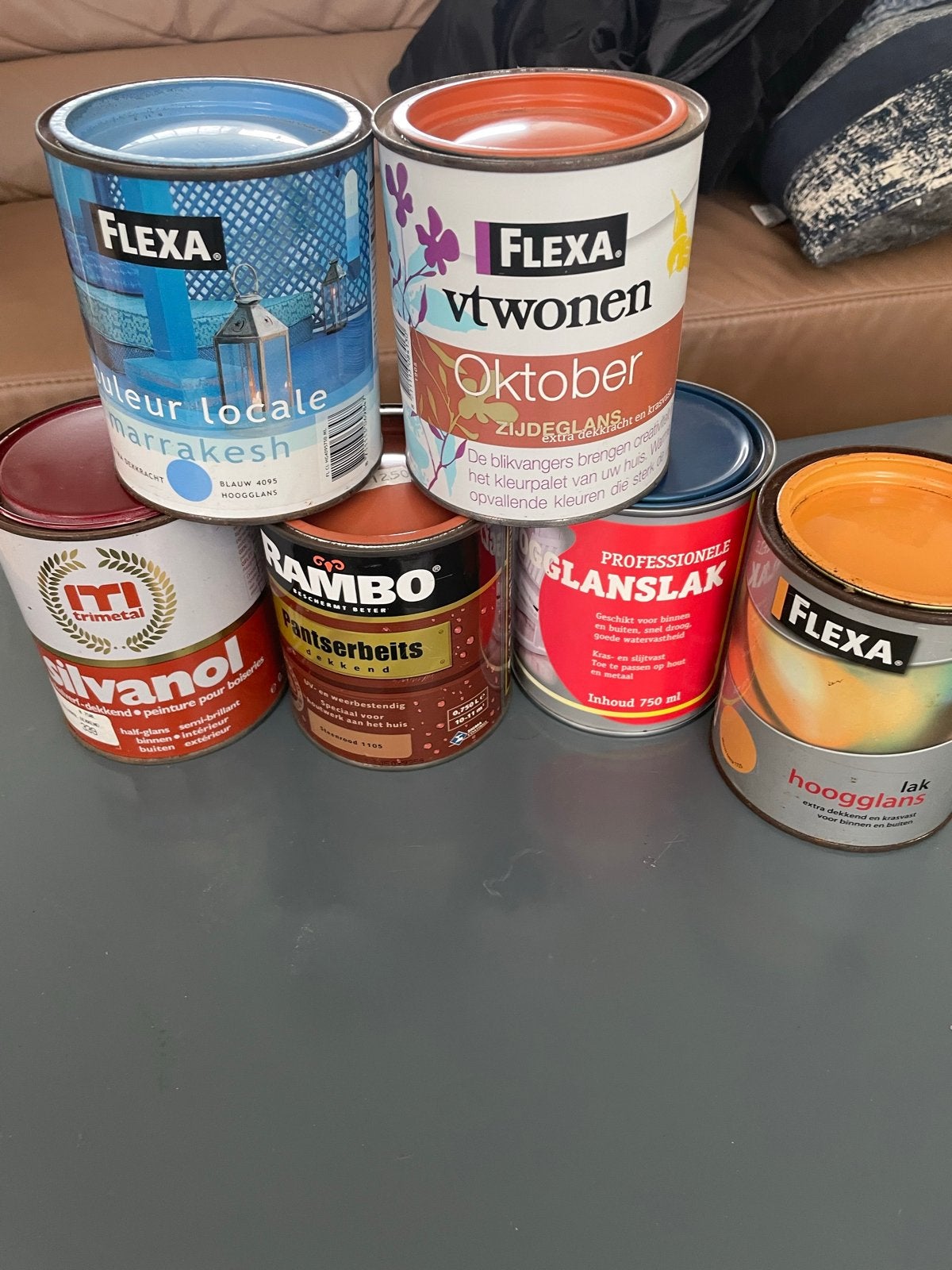 Ongebruikte verfblikken in diverse kleuren, Ophalen, Overige kleuren, Nieuw, Verf