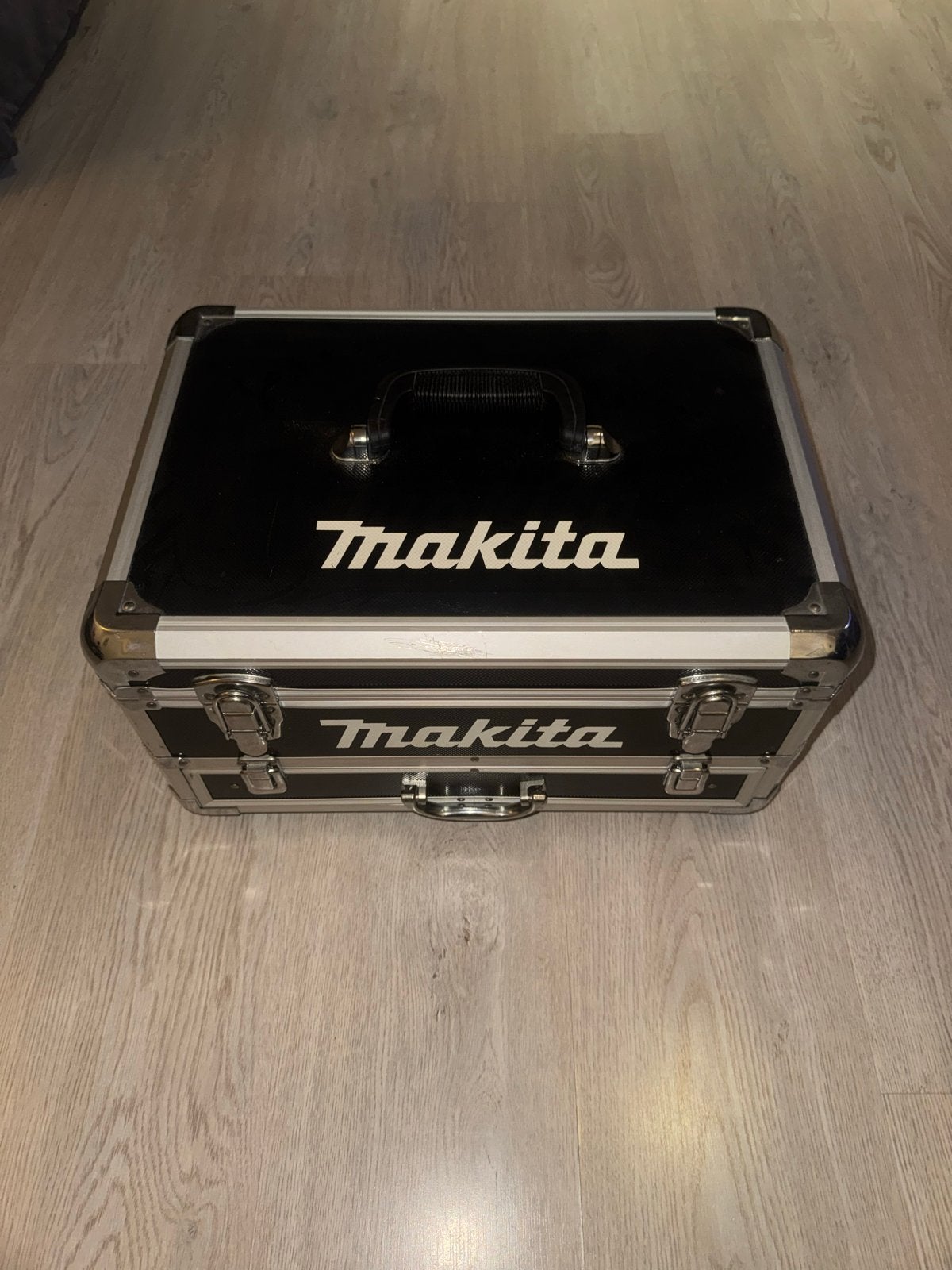 Makita Gereedschapskoffer Aluminium met Lade, Ophalen of Verzenden, Zo goed als nieuw